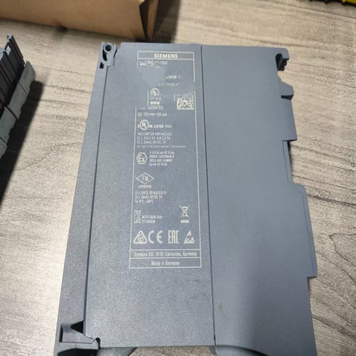 可上门回收收购西门子系列欧姆龙系列AB系列等产品