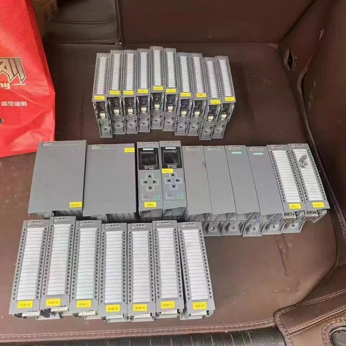 长期高价回收台达PLC模块高价回收台达伺服驱动器