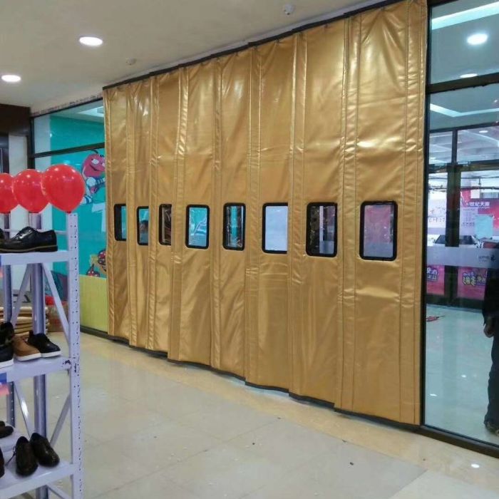 西城区定做商场超市冬季加厚防寒保暖皮革PU棉门帘