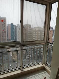 探讨北京儿童隐形防护网价格北京新型隐形防盗网价格