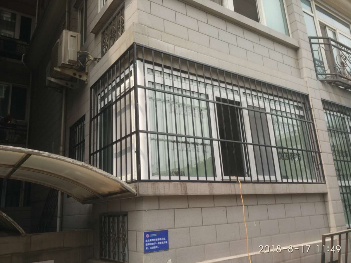 北京东城天坛安装小区防护窗护栏断桥铝门窗