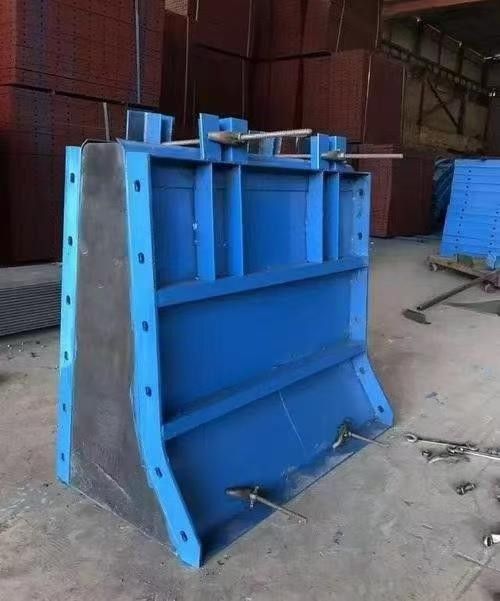 防撞护栏钢模板挡墙钢模板护坡钢模板