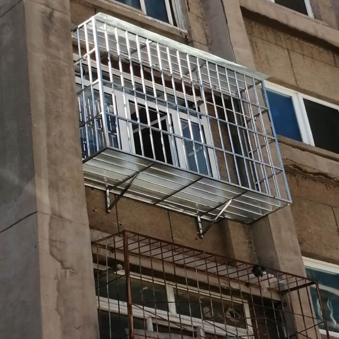 北京西城新街口断桥铝门窗阳台护栏护网制作安装小区防盗门