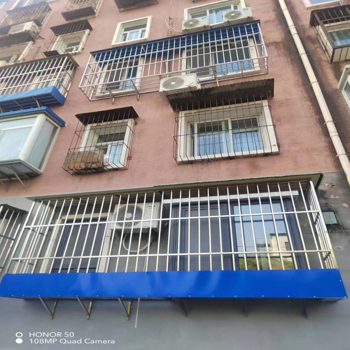 北京西城区西四断桥铝门窗安装防盗窗护窗阳台护栏
