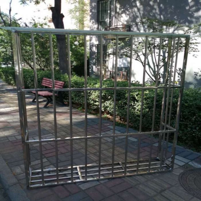 北京西城百万庄断桥铝门窗定制安装防盗窗不锈钢护栏护网