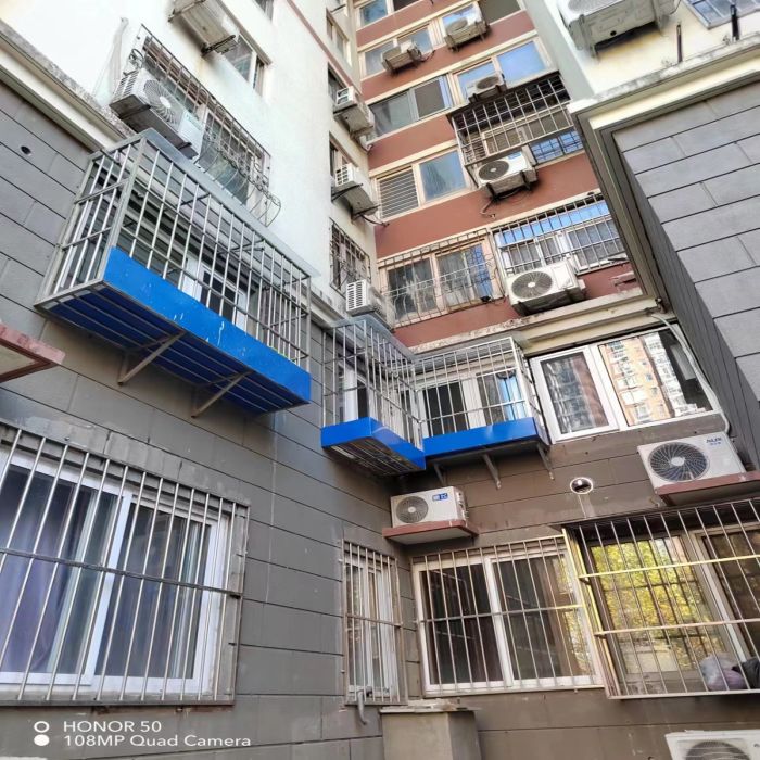 北京西城新街口阳台护栏护网安装防盗门防盗窗